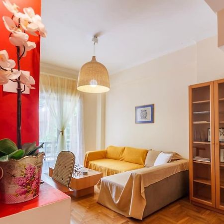 Athens Strawberry Hideaway - City Chic Retreat Bagian luar foto