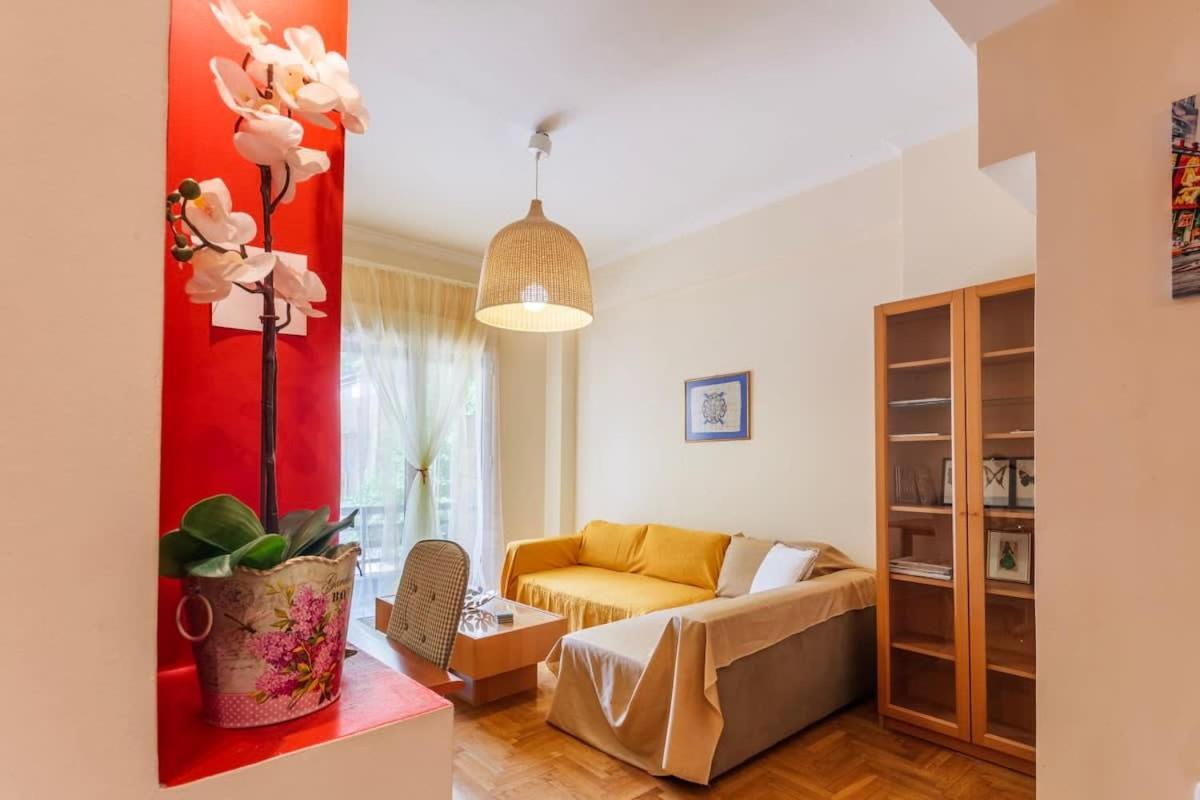 Athens Strawberry Hideaway - City Chic Retreat Bagian luar foto